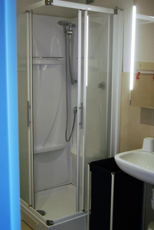 Apartmán Modern & Bright Flat - 2 Min From The Sea Savona Exteriér fotografie